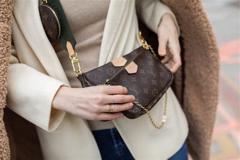 louis vuitton multi pochette celebrities|louis vuitton multi pochette monogram.